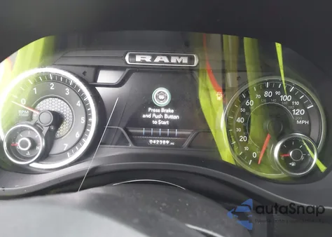 2022 Ram 1500 Laramie из США, поврежденный, VIN 1C6SRFJT7NN349846